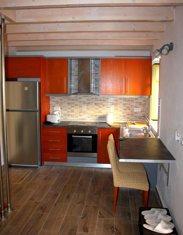 Evanna House Simi Exterior foto